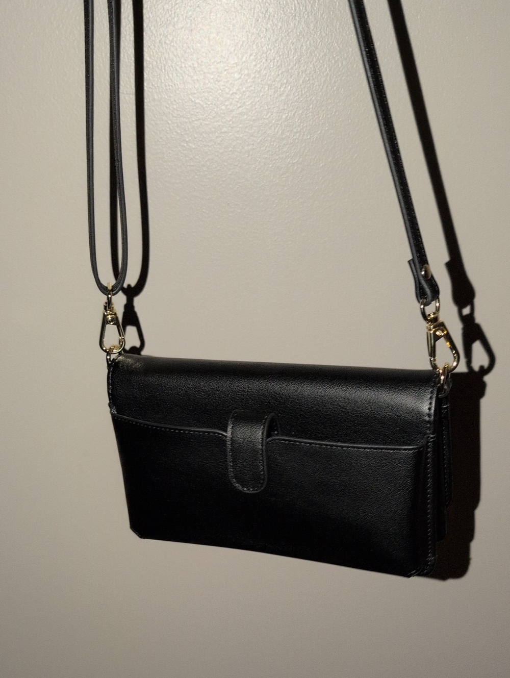 Classic Black Crossbody Wallet Bag with Detachable Strap